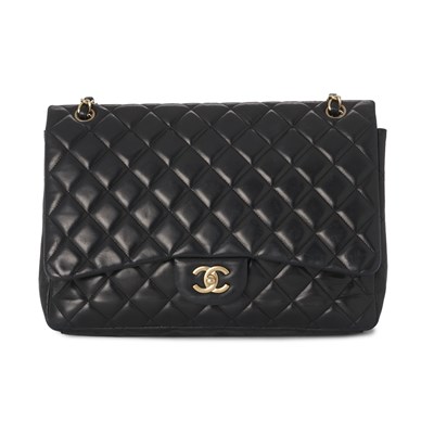 Lot 317 - Chanel, a Maxi Classic Flap handbag.