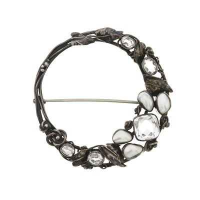 Lot 82 - A large Arts & Crafts silver rock crystal and coque de perle brooch, attributed to Dorrie Nossiter