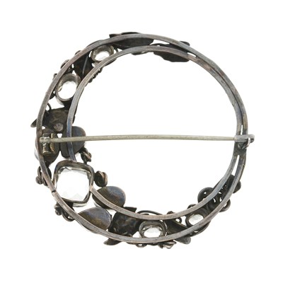 Lot 82 - A large Arts & Crafts silver rock crystal and coque de perle brooch, attributed to Dorrie Nossiter