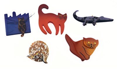Lot 568 - Four galalith cat brooches by Pavone, and a further crocodile brooch