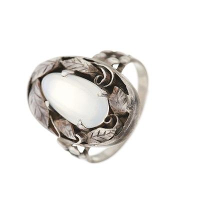 Lot 80 - Bernard Instone, an Arts & Crafts silver moonstone ring