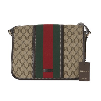 Lot 390 - Gucci, a Supreme Ophidia messenger bag.