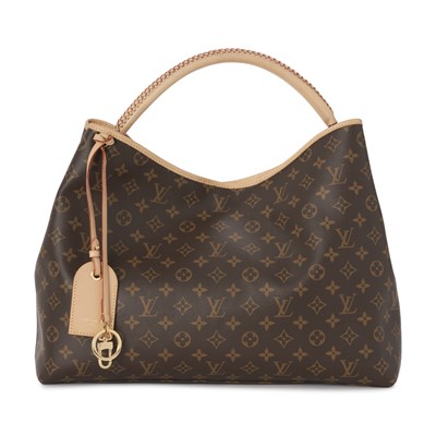 Lot 435 - Louis Vuitton, a monogram Again bag.