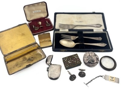 Lot 590 - A selection of mostly white metal and silver cases, cutlery and cufflinks