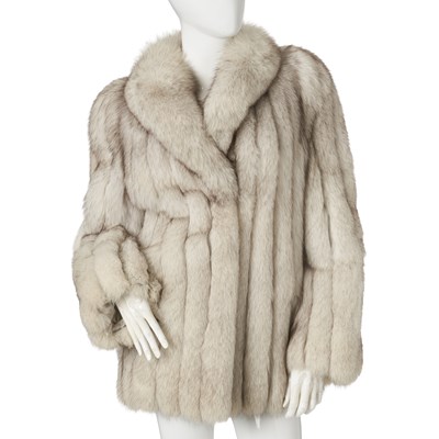 Lot 537 - Saga, a blue fox fur coat.
