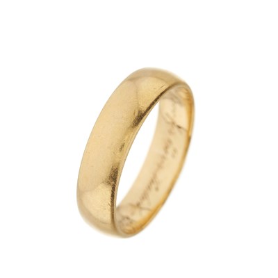 Lot 23 - A late Victorian 22ct gold band ring