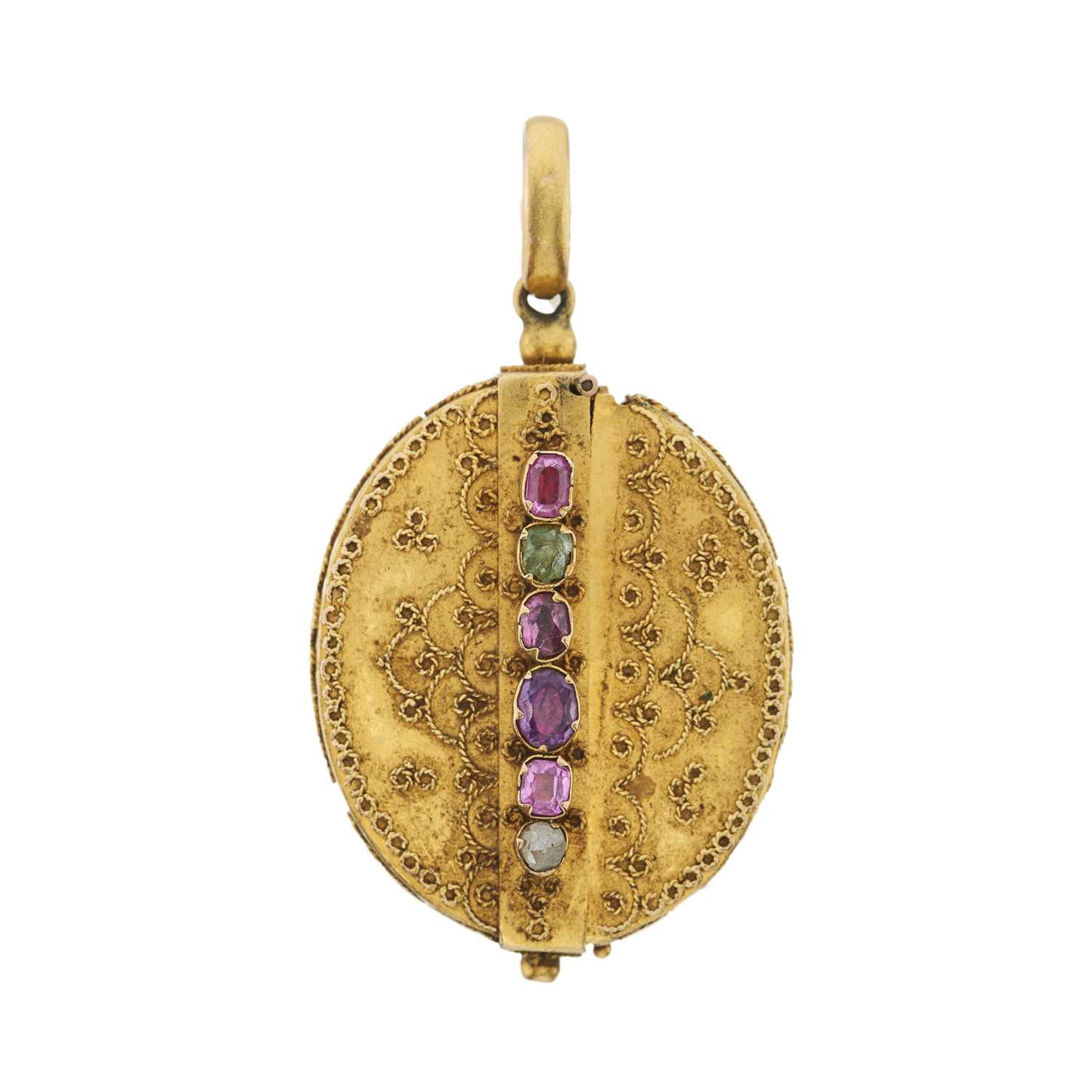 Lot 10 - A late Victorian gold cannetille Regard mourning locket pendant