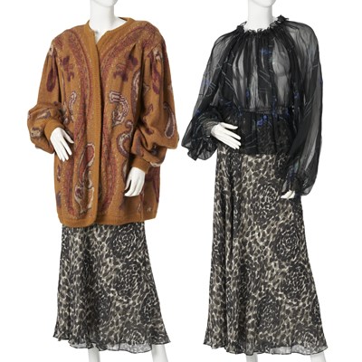 Lot 513 - A selection of ladies vintage designer clothing.