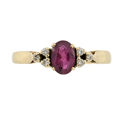Lot 538 - An 18ct gold ruby and brilliant-cut diamond dress ring