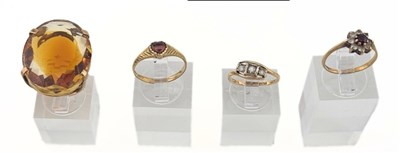 Lot 502 - Four gem set rings