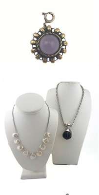 Lot 516 - Three items of silver and white metal jewellery