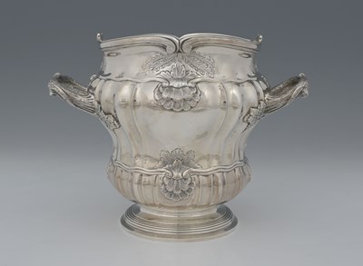 Lot 186 - A sterling silver wine cooler, twentieth...