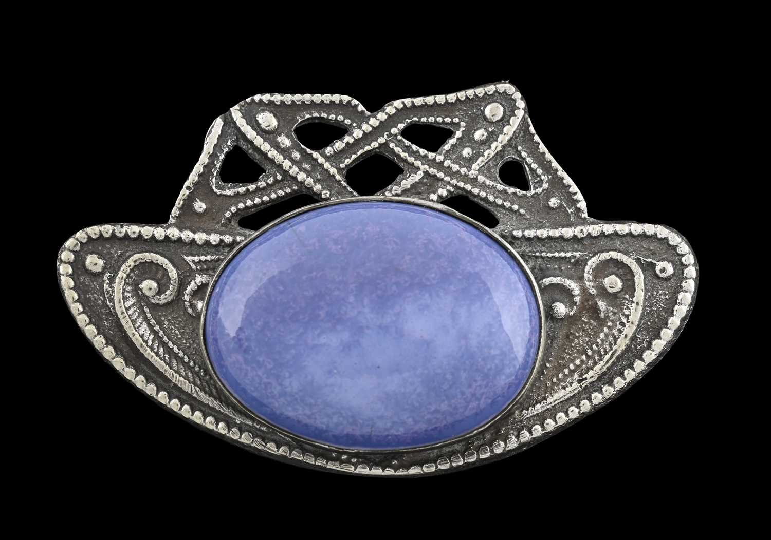 Lot 52 - Ruskin, an Arts and Crafts silver brooch, in...