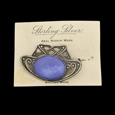 Lot 52 - Ruskin, an Arts and Crafts silver brooch, in...