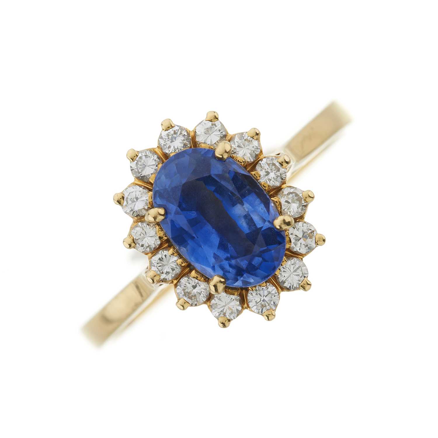 Lot 96 - A sapphire and brilliant-cut diamond cluster ring