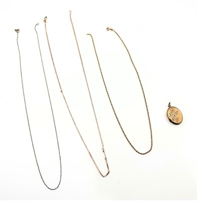 Lot 512 - A 9ct gold pendant and three chain necklaces