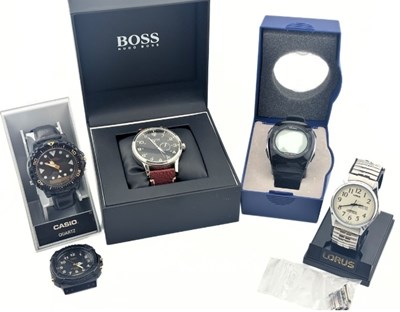 Lot 377 - A mixed group of watches, to include a Casio...