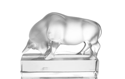 Lot 733 - 'Taureau' a modern Lalique clear and frosted...