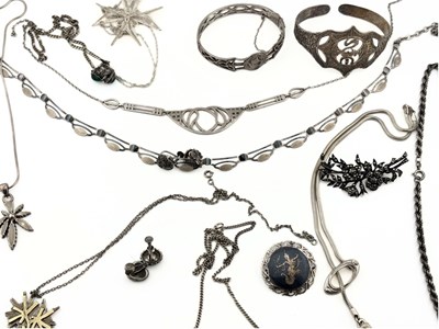 Lot 363 - A selection of silver and white metal jewellery, to include Scandinavian designer pieces