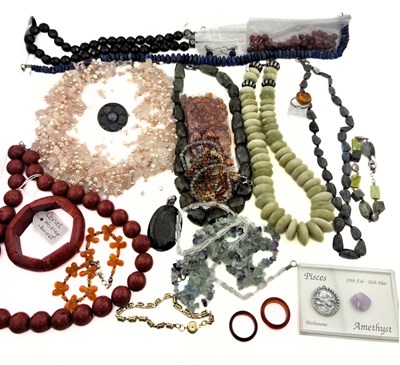 Lot 593 - A selection of mainly gem jewellery
