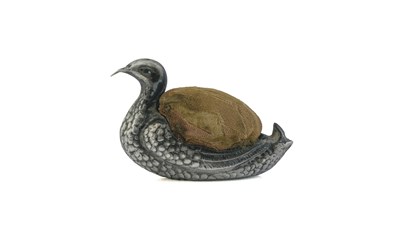 Lot 37 - An Edwardian silver novelty pin cushion, by...