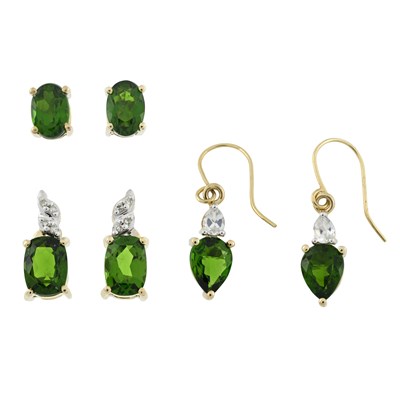 Lot 496 - Three pairs of diopside earrings