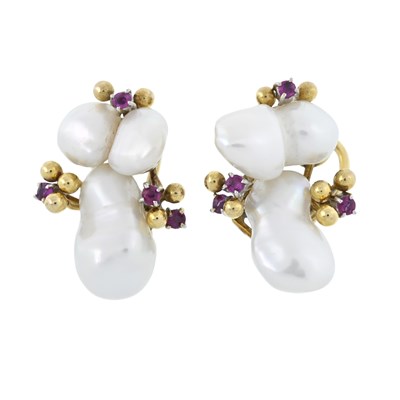 Lot 173 - A pair of freshwater cultured pearl and ruby clip-on earrings