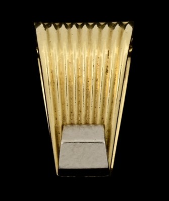 Lot 79 - Cartier, an Art Deco 18ct gold hinged necklace spacer