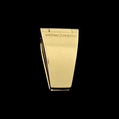 Lot 79 - Cartier, an Art Deco 18ct gold hinged necklace spacer