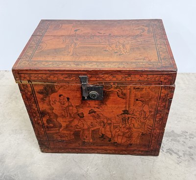 Lot 761 - A Chinese wooden trunk/tea chest, late Qing...