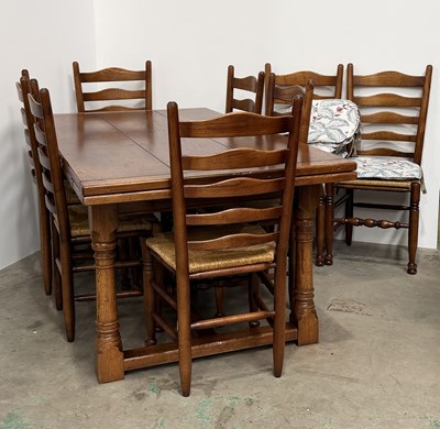 Lot 789 - A late 20th century oak traditional farmhouse...