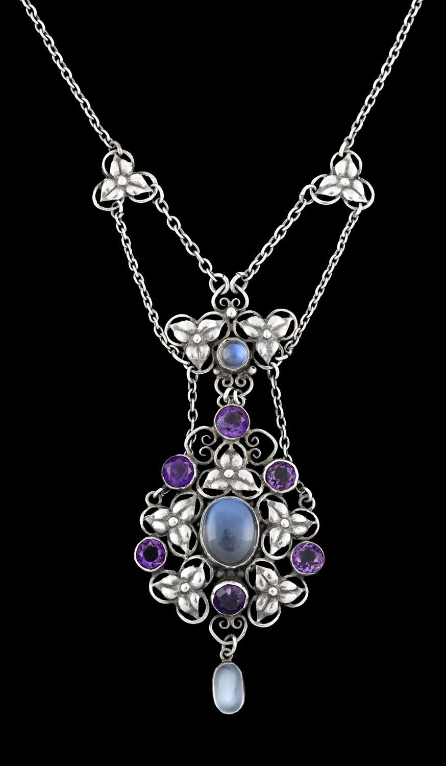 Lot 31 - An Arts and Crafts silver, amethyst and...