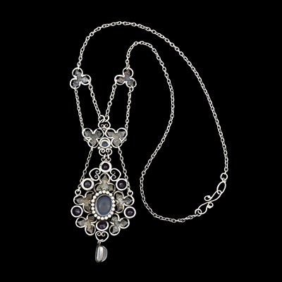 Lot 31 - An Arts and Crafts silver, amethyst and...