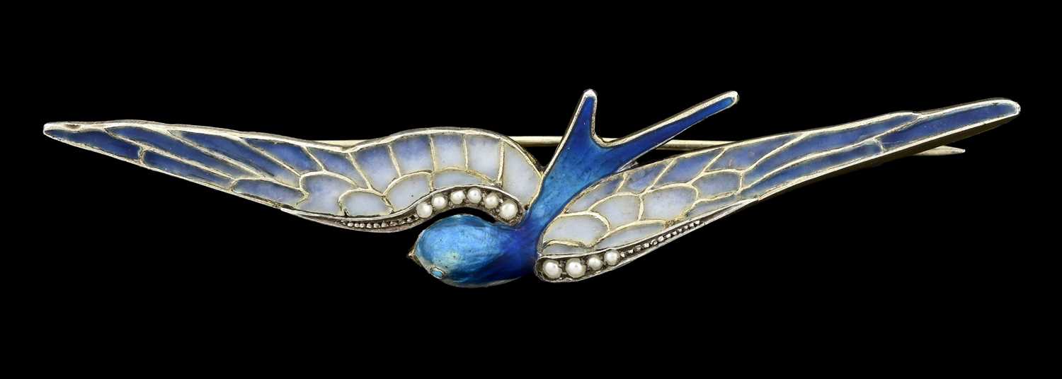 Lot 44 - A Jugendstil silver gilt, plique a jour enamel...