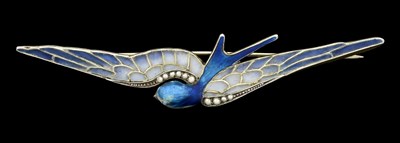 Lot 44 - A Jugendstil silver gilt, plique a jour enamel...