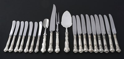 Lot 215 - A group of twentieth-century Chantilly pattern...