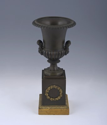 Lot 652 - A 'Grand Tour' bronze and gilt metal campana...