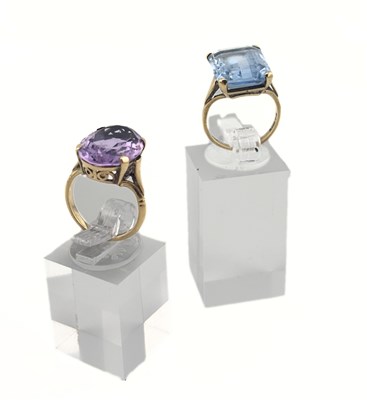 Lot 408 - Two 9ct gold gem rings