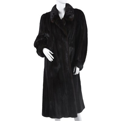 Lot 608 - Blackglama, The Ronson Collection, a full-length dark ranch mink coat.