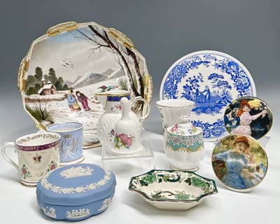 Lot 28 - A collection of commemorative and British...