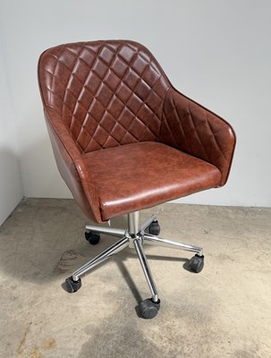 Lot 805 - A Lakeland furniture 'Opus' chair, a faux...