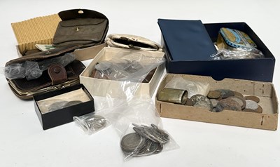 Lot 232 - A collection of British and World coinage to...