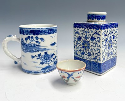 Lot 194 - A late 18th/early 19th century Chinese export...
