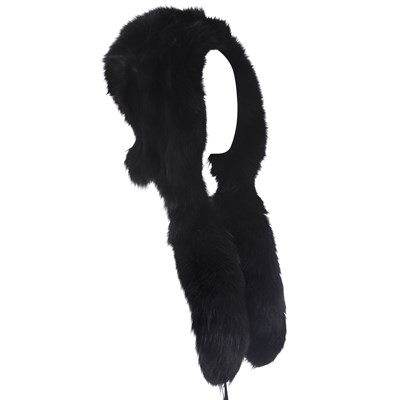 Lot 640 - Fox fur accessories.