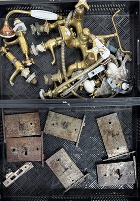 Lot 264 - A collection of early to mid 20th century...
