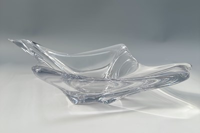 Lot 236 - A Daum clear glass table centrepiece, in the...