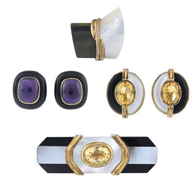 Lot 471 - Kai Yin Lo, a gilt gem-set brooch, two pairs of earrings and a single earring