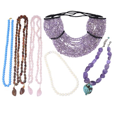 Lot 464 - A selection of gem bead necklaces