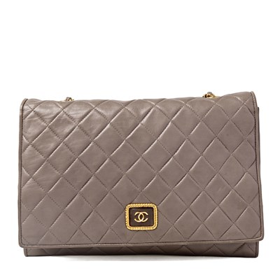 Lot 302 - Chanel, a vintage Single Flap handbag.