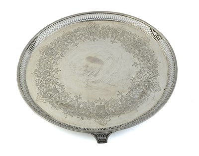 Lot 221 - An Edwardian silver salver, by Thomas Bradbury...